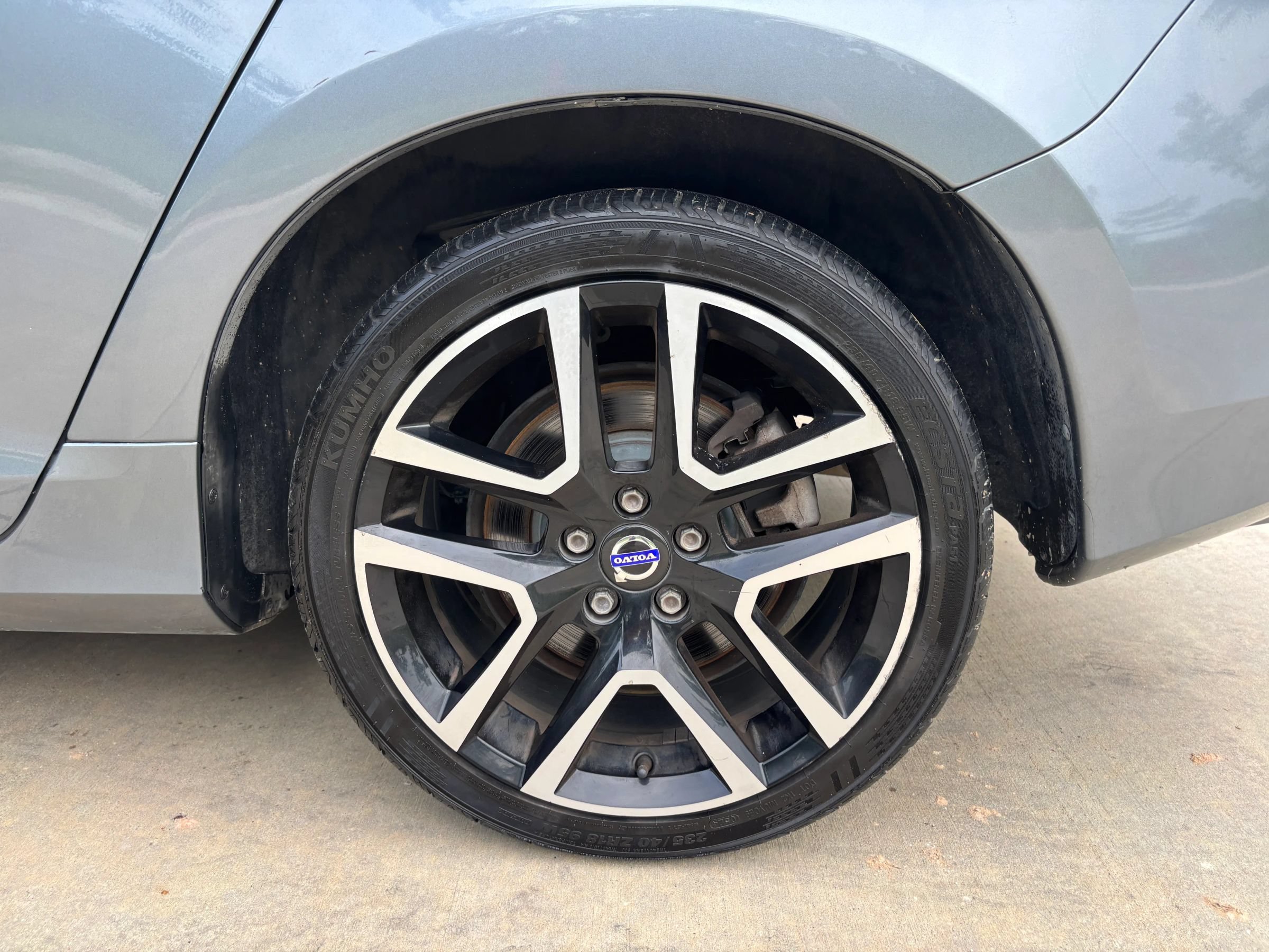Used 2017 Volvo S60 T5 Dynamic FWD image 23