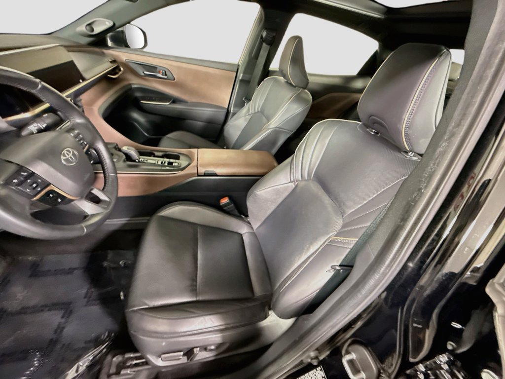 Certified 2023 Toyota Crown w/ Advanced Technology Package AWD/4WD image 28