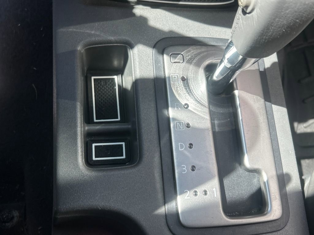 Used 2019 Nissan Frontier SL image 14