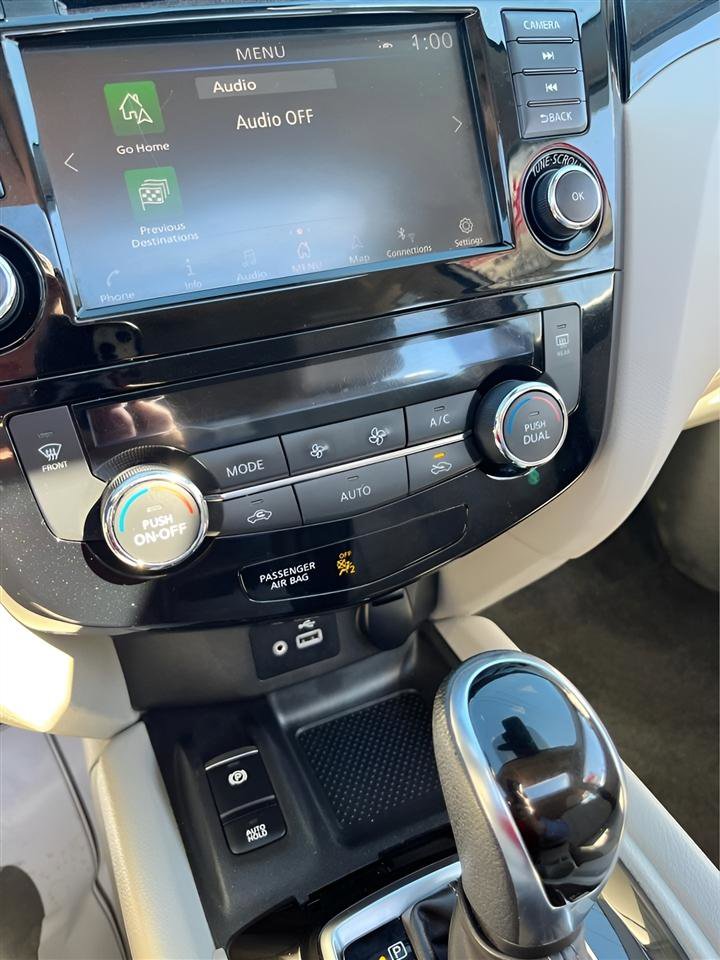 Used 2022 Nissan Rogue Sport SL w/ Premium Package image 41