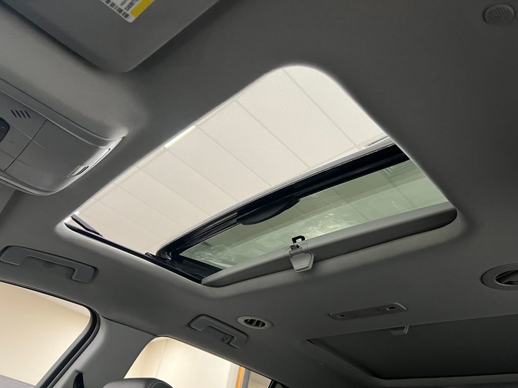 Used 2017 GMC Acadia SLT image 21