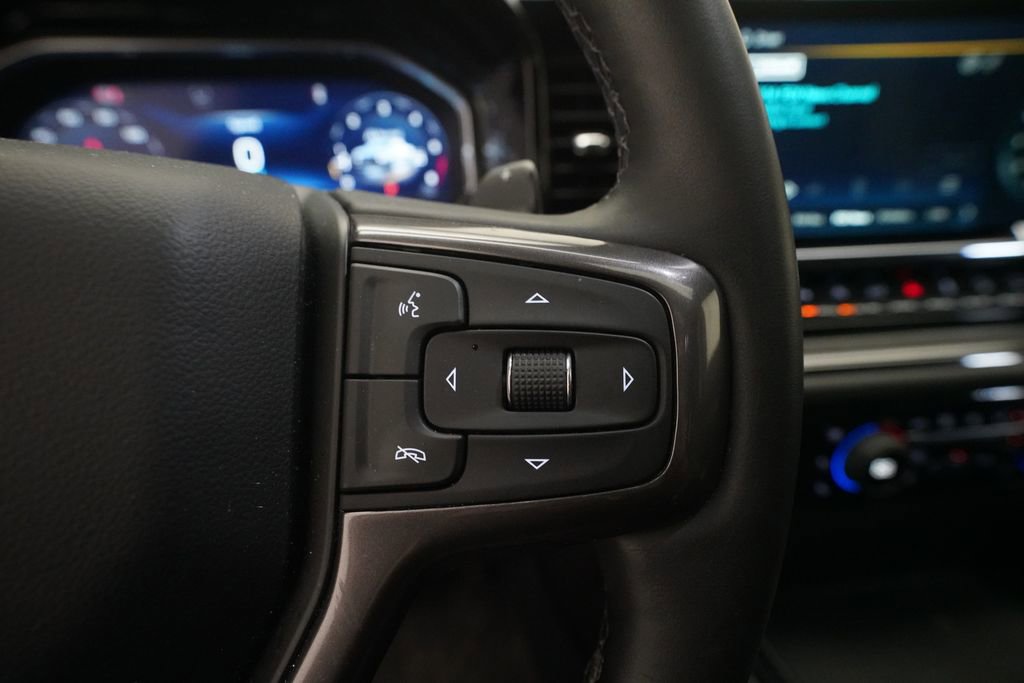 Used 2025 Chevrolet Silverado 1500 ZR2 w/ Technology Package AWD/4WD image 18