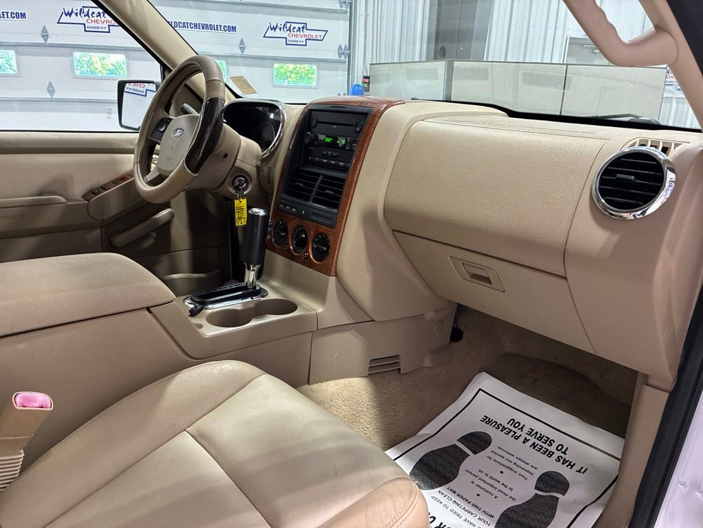 Used 2007 Ford Explorer Eddie Bauer RWD image 33