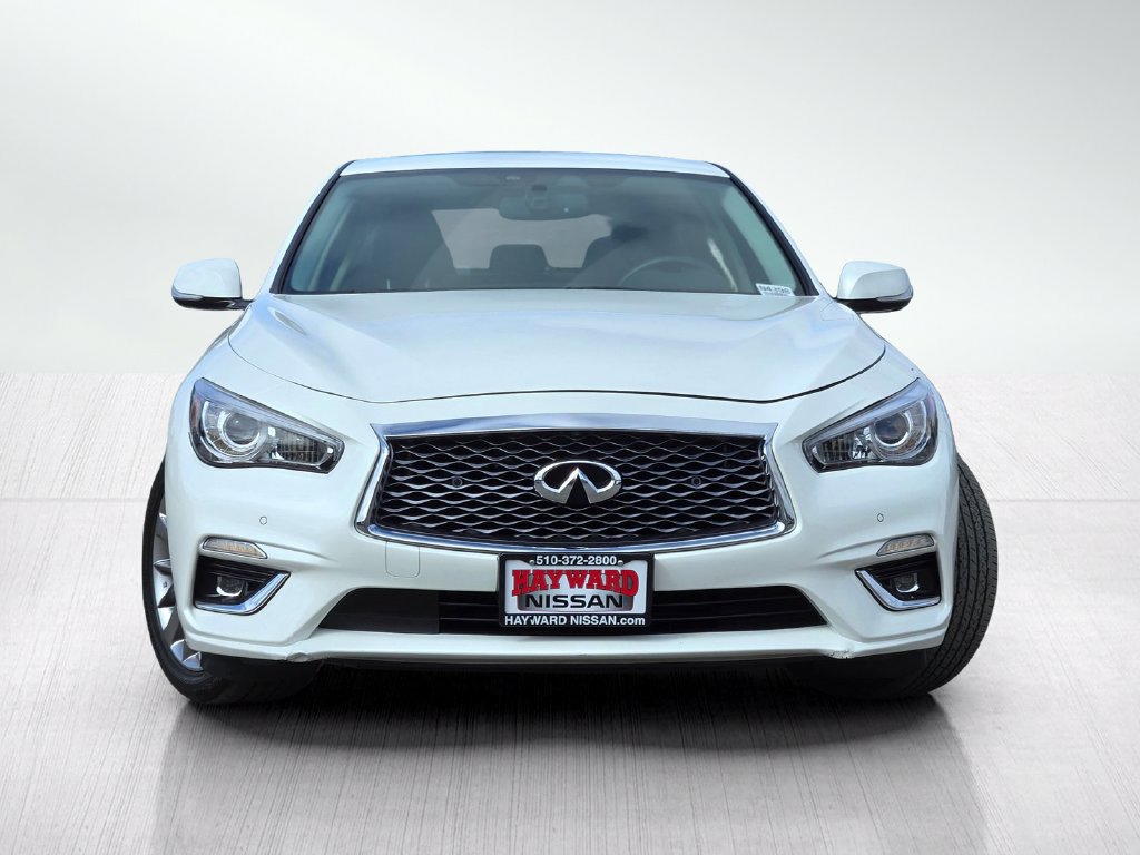 Used 2023 INFINITI Q50 Luxe w/ Cargo Package RWD image 3