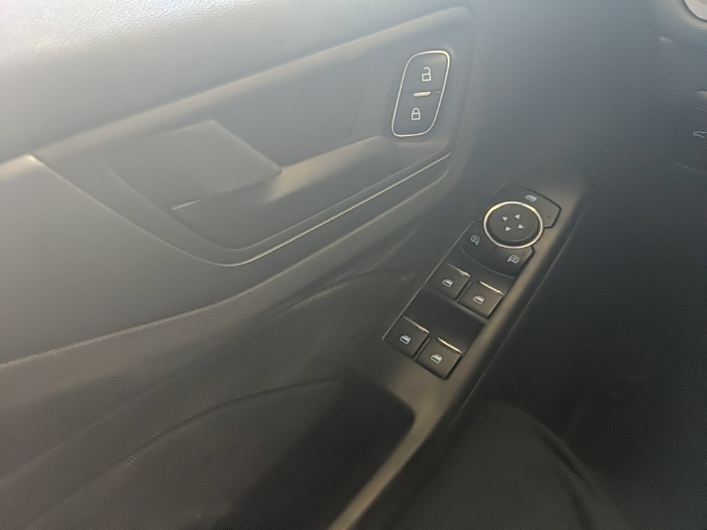 Certified 2024 Ford Escape Active AWD/4WD image 28