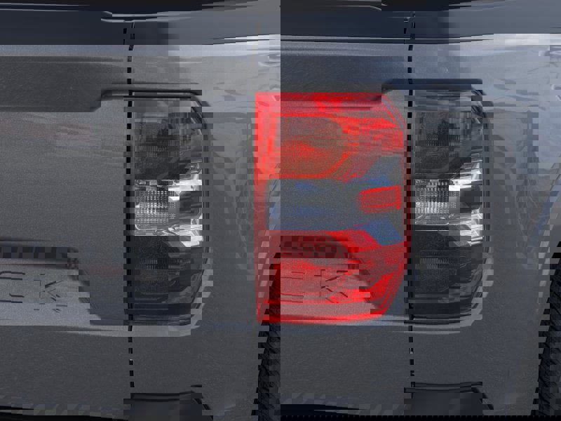 New 2025 Ford Maverick XLT image 22