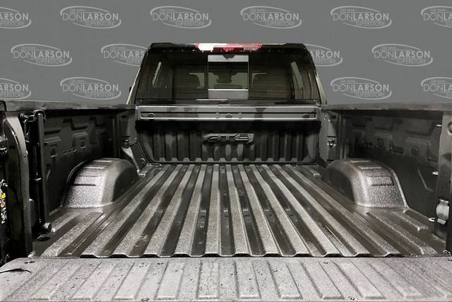 Used 2024 GMC Sierra 2500 AT4 w/ Technology Package image 9