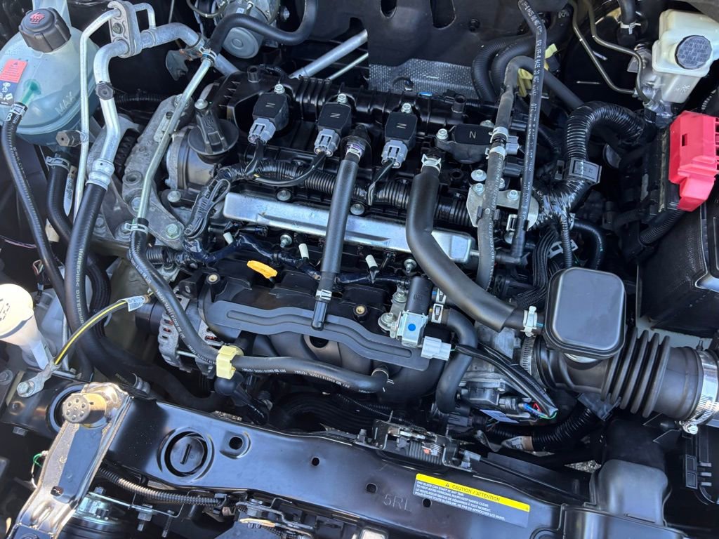 Used 2018 Nissan Kicks S image 28