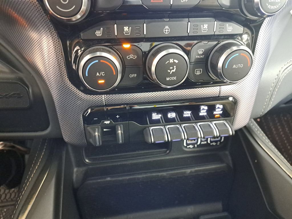 Used 2023 RAM 2500 Limited w/ Towing Technology Group image 26
