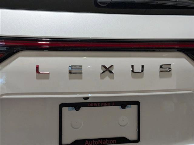 New 2026 Lexus LX 700h Luxury image 8