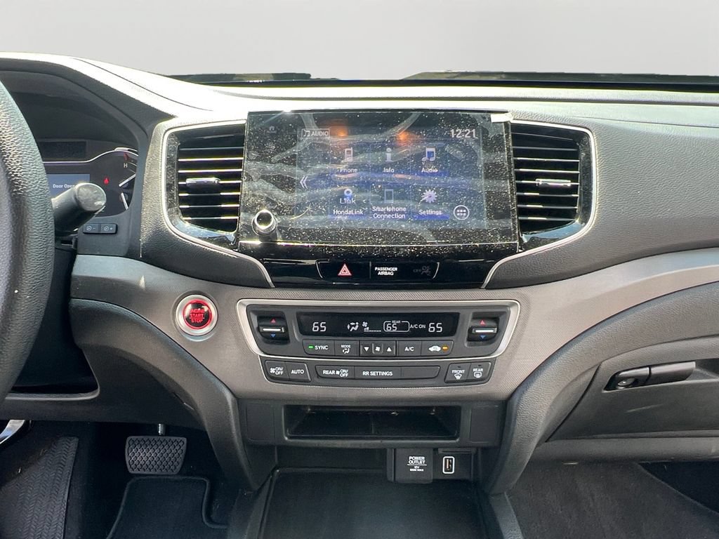 Certified 2023 Honda Ridgeline Sport image 14