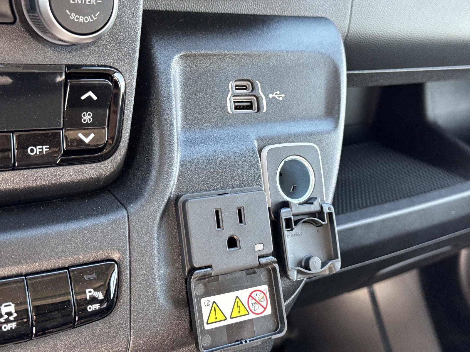 New 2026 RAM ProMaster 2500 w/ Quick Order Package 22H SLT+ image 17