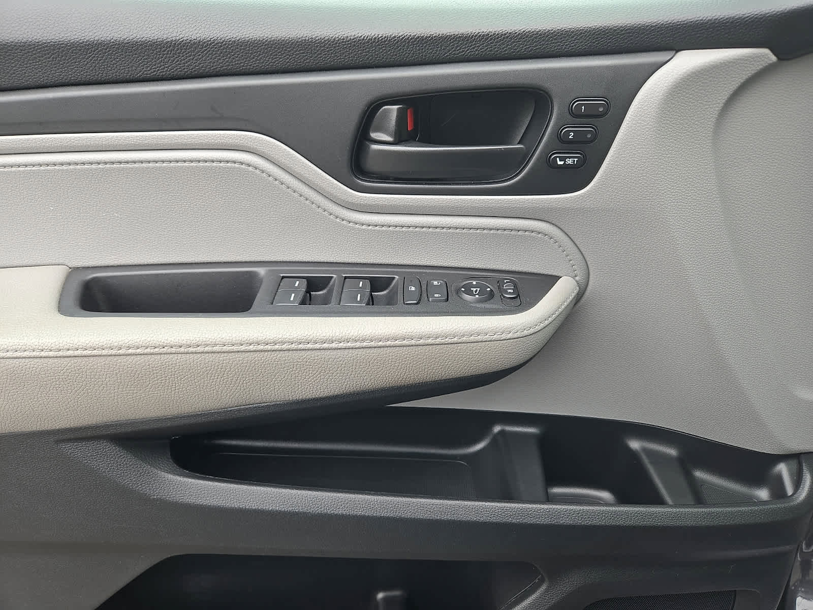 Certified 2022 Honda Odyssey EX-L image 14