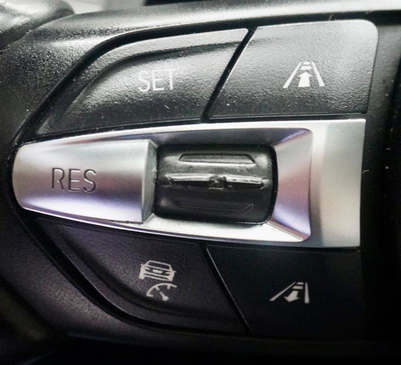 Used 2016 BMW 550i xDrive Sedan AWD/4WD image 31