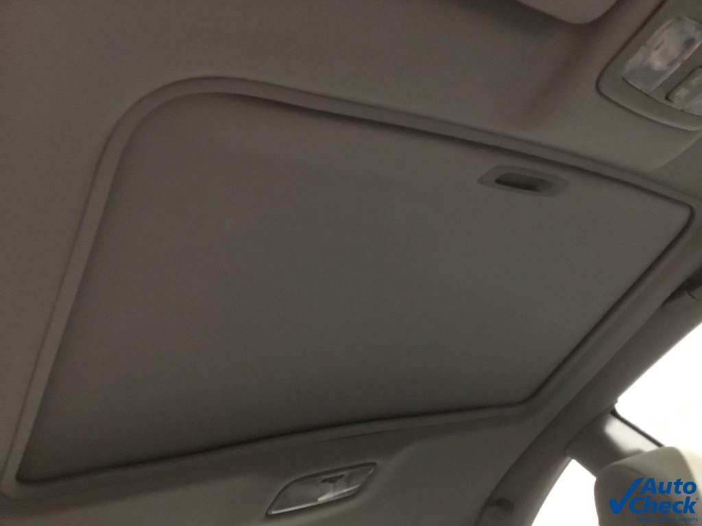 Used 2006 Toyota Solara SE image 29