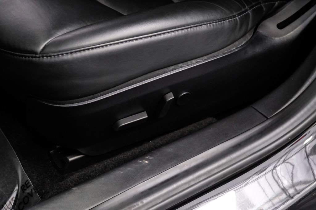 Used 2019 Tesla Model 3 Standard Range RWD image 37