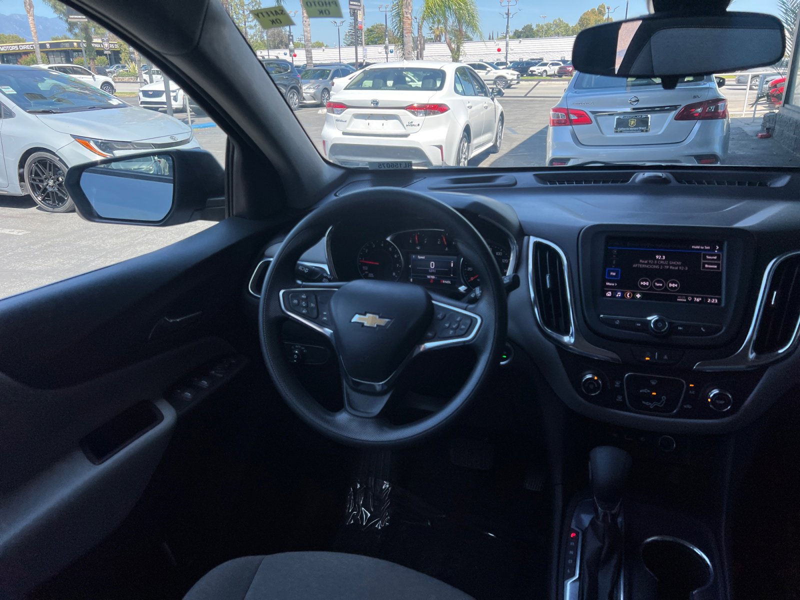 Used 2024 Chevrolet Equinox LS w/ LS Convenience Package FWD image 23