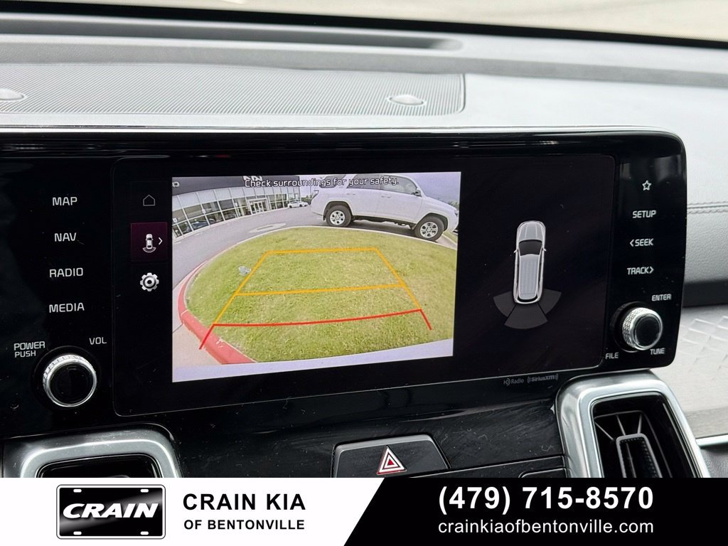 Used 2023 Kia Sorento SX AWD/4WD image 16