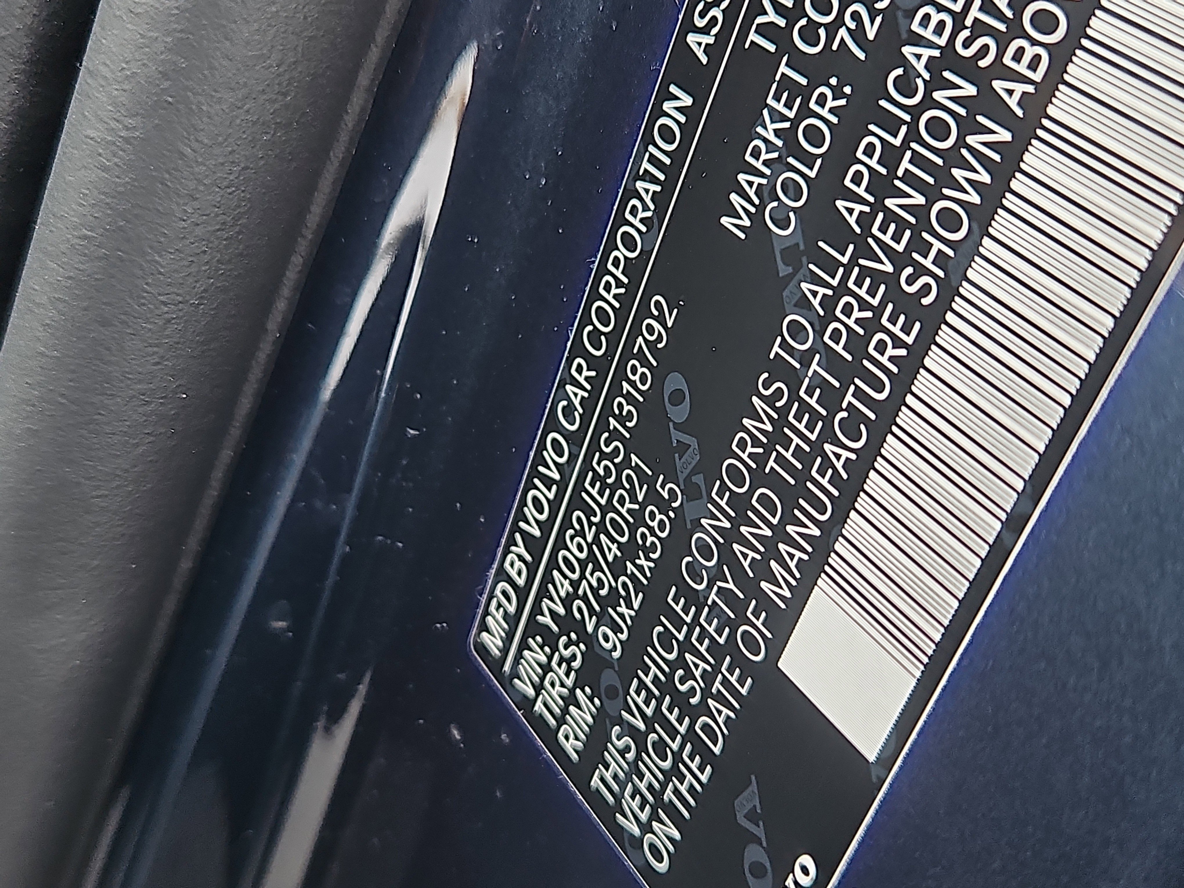 Used 2025 Volvo XC90 B6 Plus w/ Protection Package Premier image 7