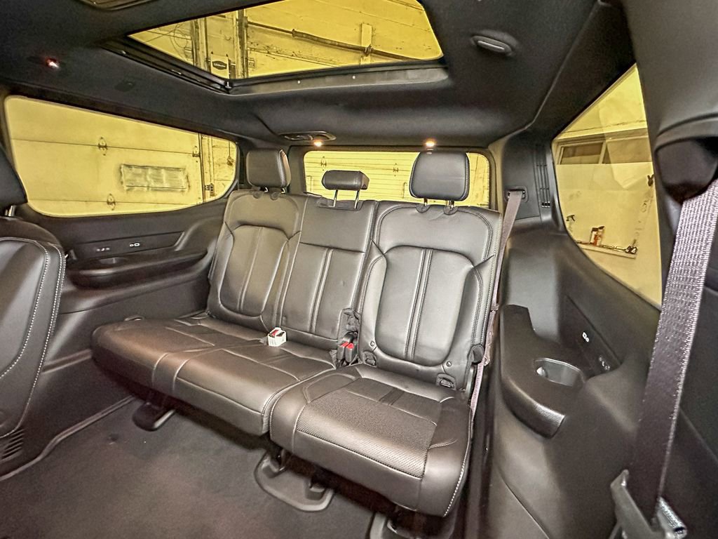 New 2026 Jeep Grand Wagoneer 4WD w/ Quick Order Packge 29V Upland image 25