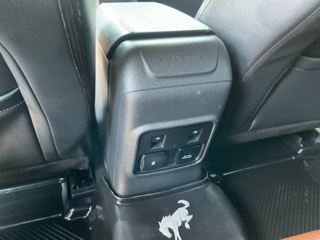 Used 2024 Ford Bronco Outer Banks image 19