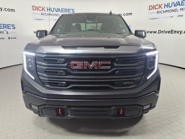 Used 2022 GMC Sierra 1500 AT4 w/ AT4 Preferred Package image 2