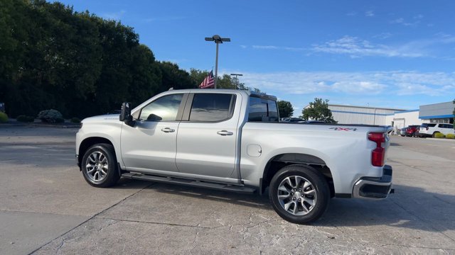 Used 2021 Chevrolet Silverado 1500 LT w/ All Star Edition Plus AWD/4WD image 6