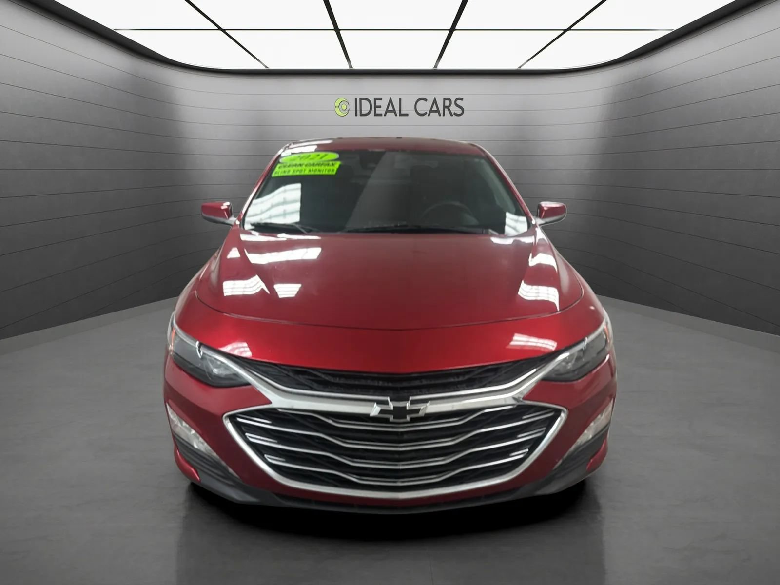 Used 2021 Chevrolet Malibu LT FWD image 2