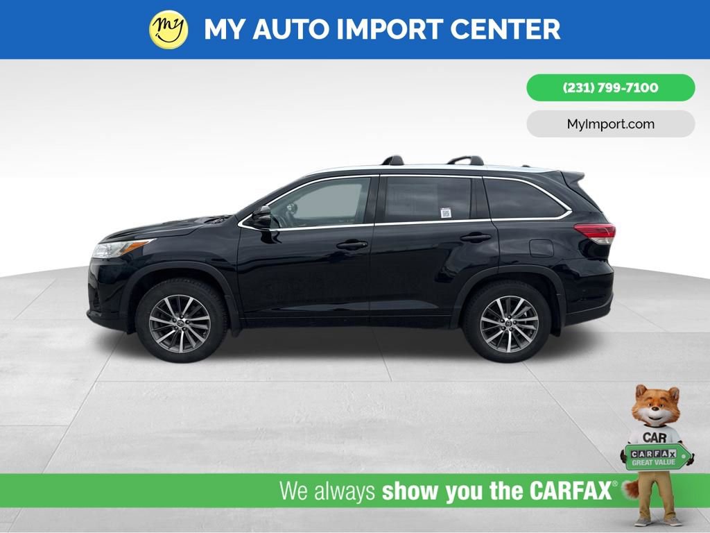 Used 2018 Toyota Highlander XLE AWD/4WD image 4