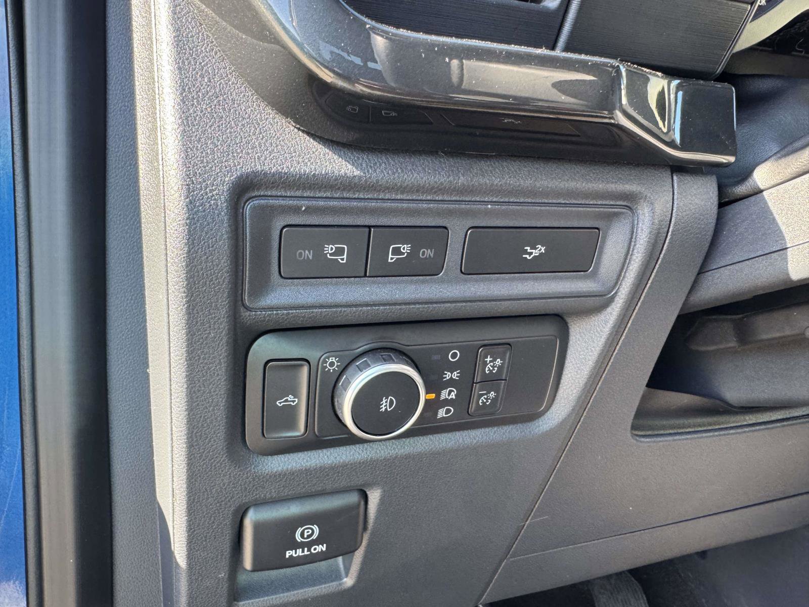 Used 2022 Ford F150 XLT w/ Equipment Group 302A High AWD/4WD image 29