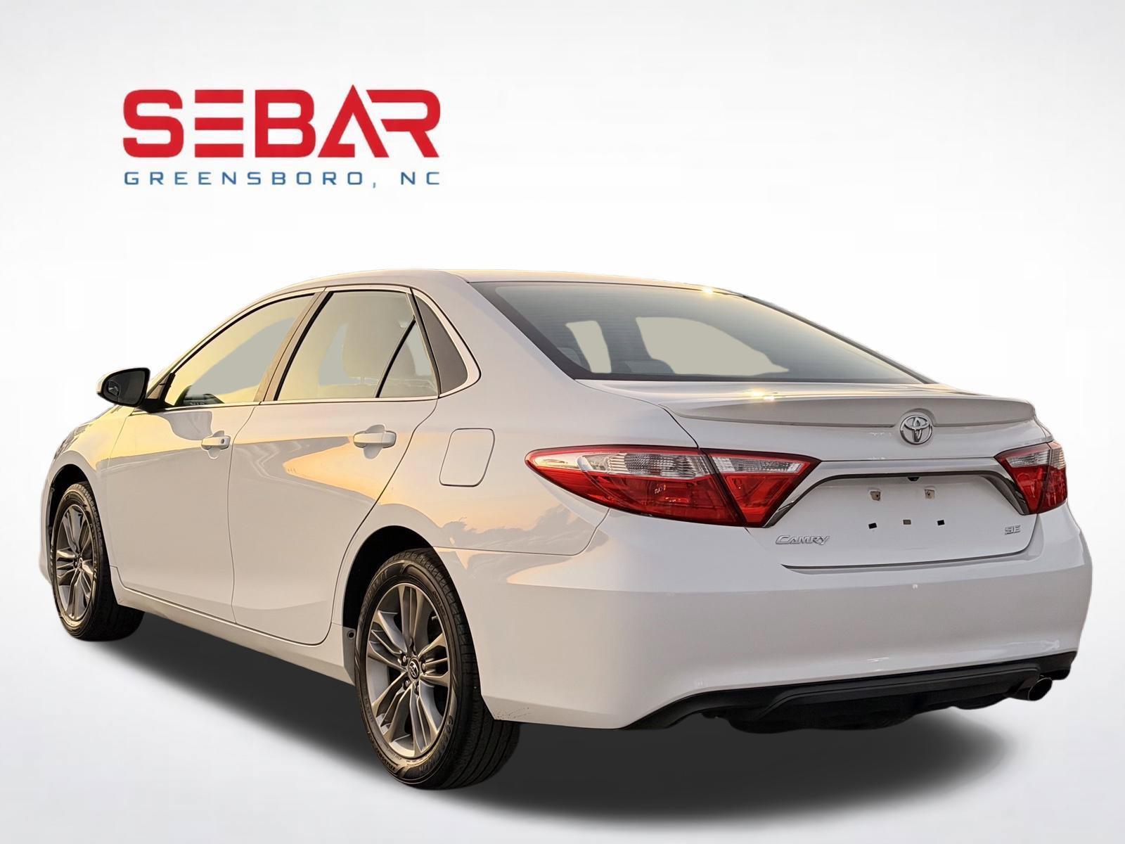 Used 2016 Toyota Camry SE FWD image 10
