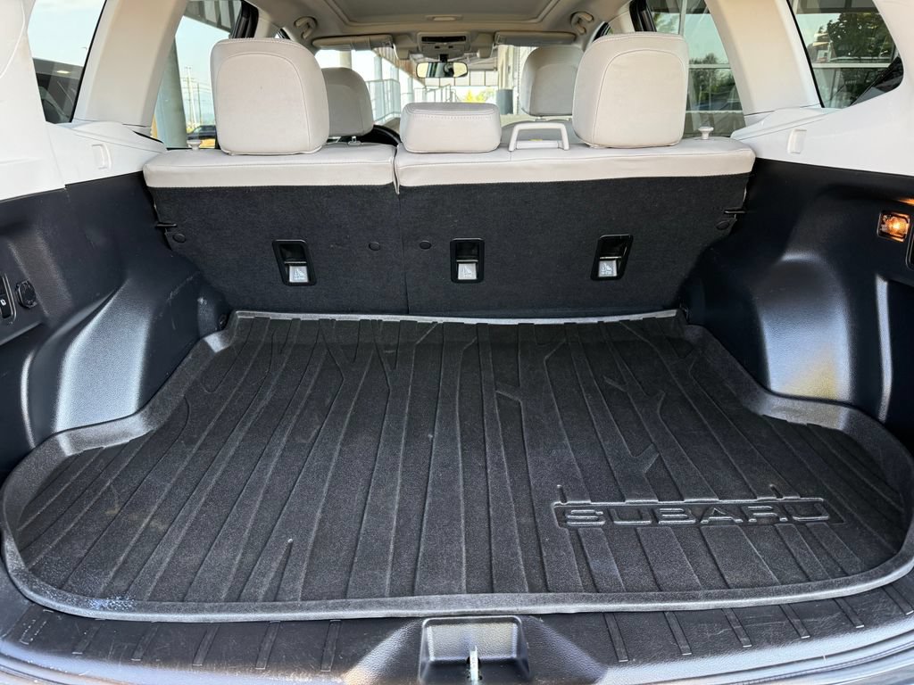 Used 2016 Subaru Forester 2.5i Touring w/ Eyesight & Navigation System AWD/4WD image 12