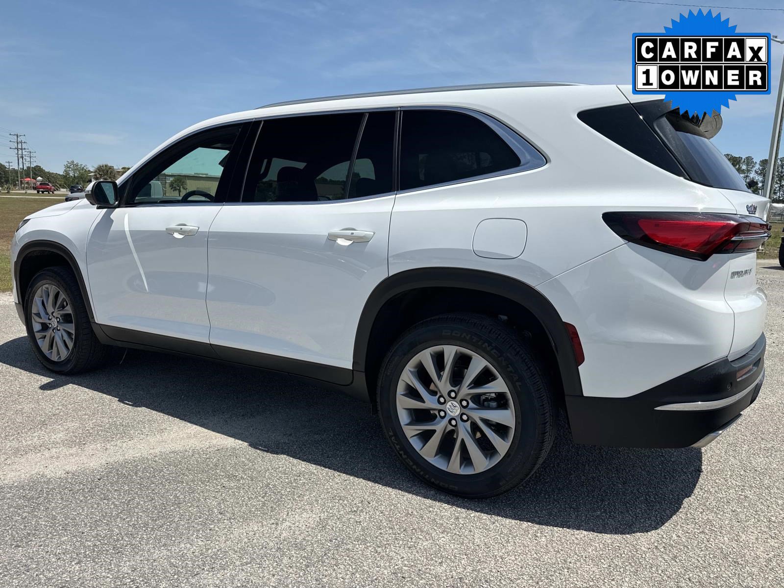 Used 2025 Buick Enclave Preferred FWD image 6