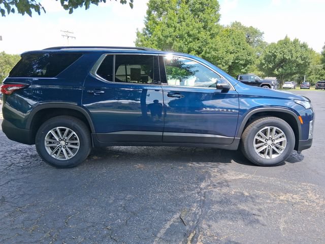 Used 2023 Chevrolet Traverse LT w/ LPO, Floor Liner Package AWD/4WD image 6