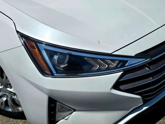 Used 2019 Hyundai Elantra SE w/ Cargo Package FWD image 23