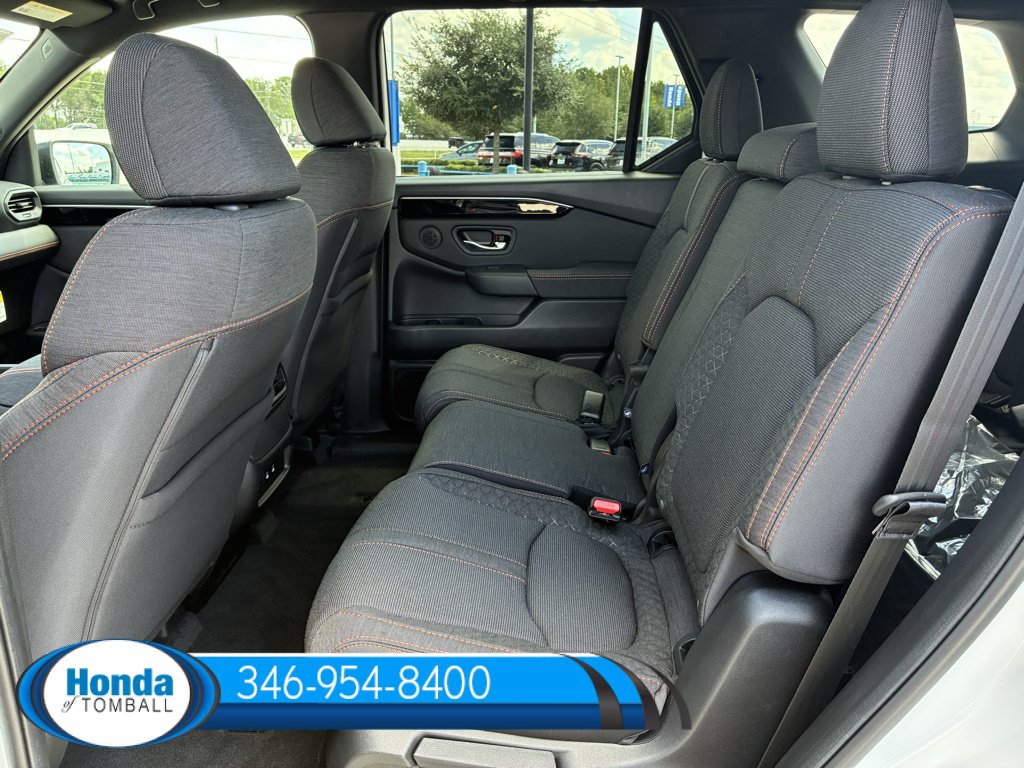 New 2026 Honda Pilot Sport image 13