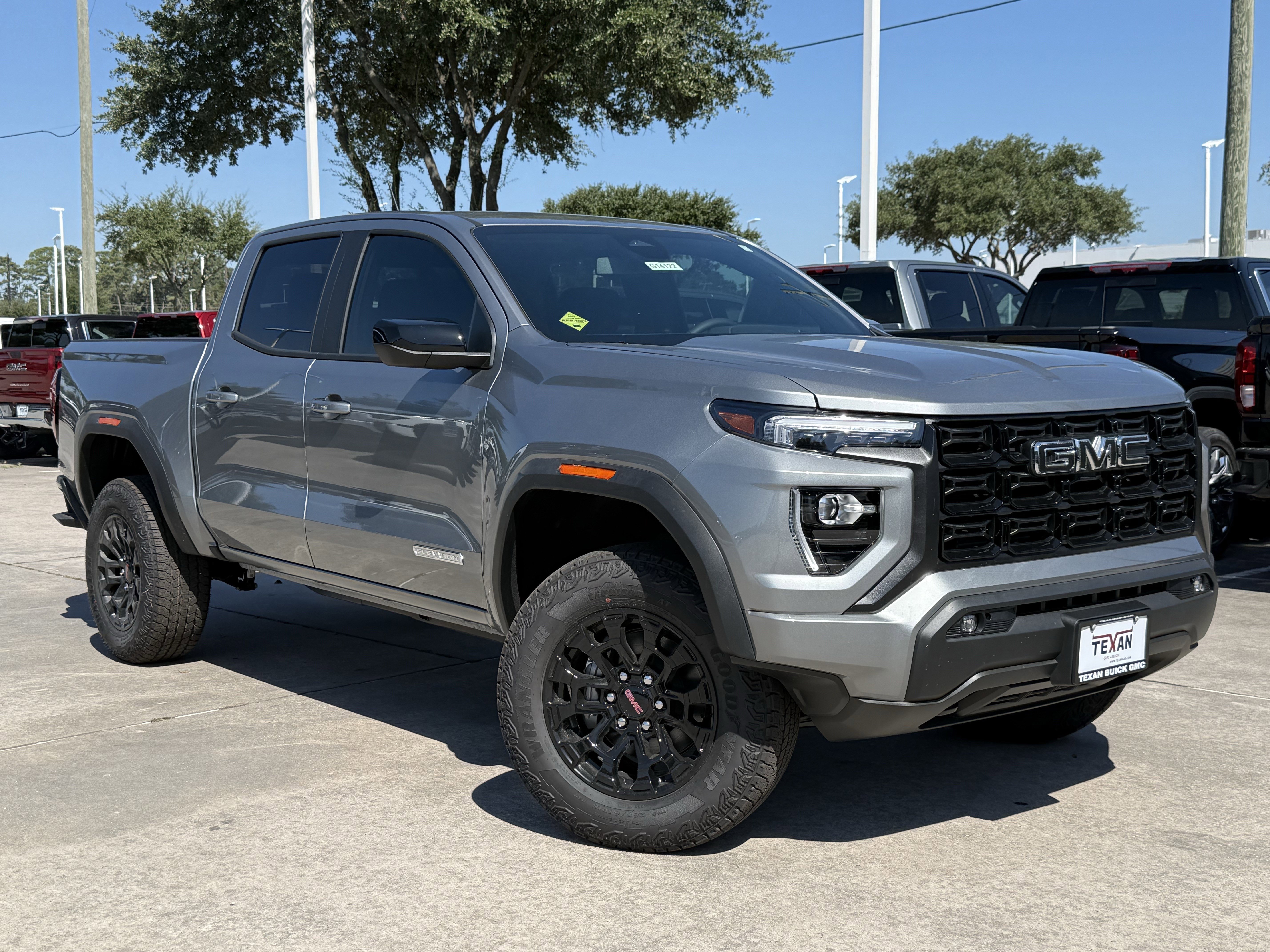 New 2026 GMC Canyon Elevation w/ Convenience Package image 2