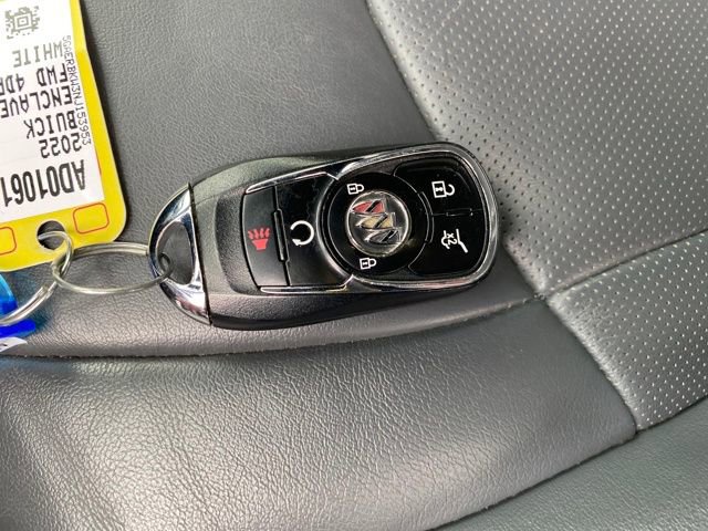 Used 2022 Buick Enclave Essence image 29