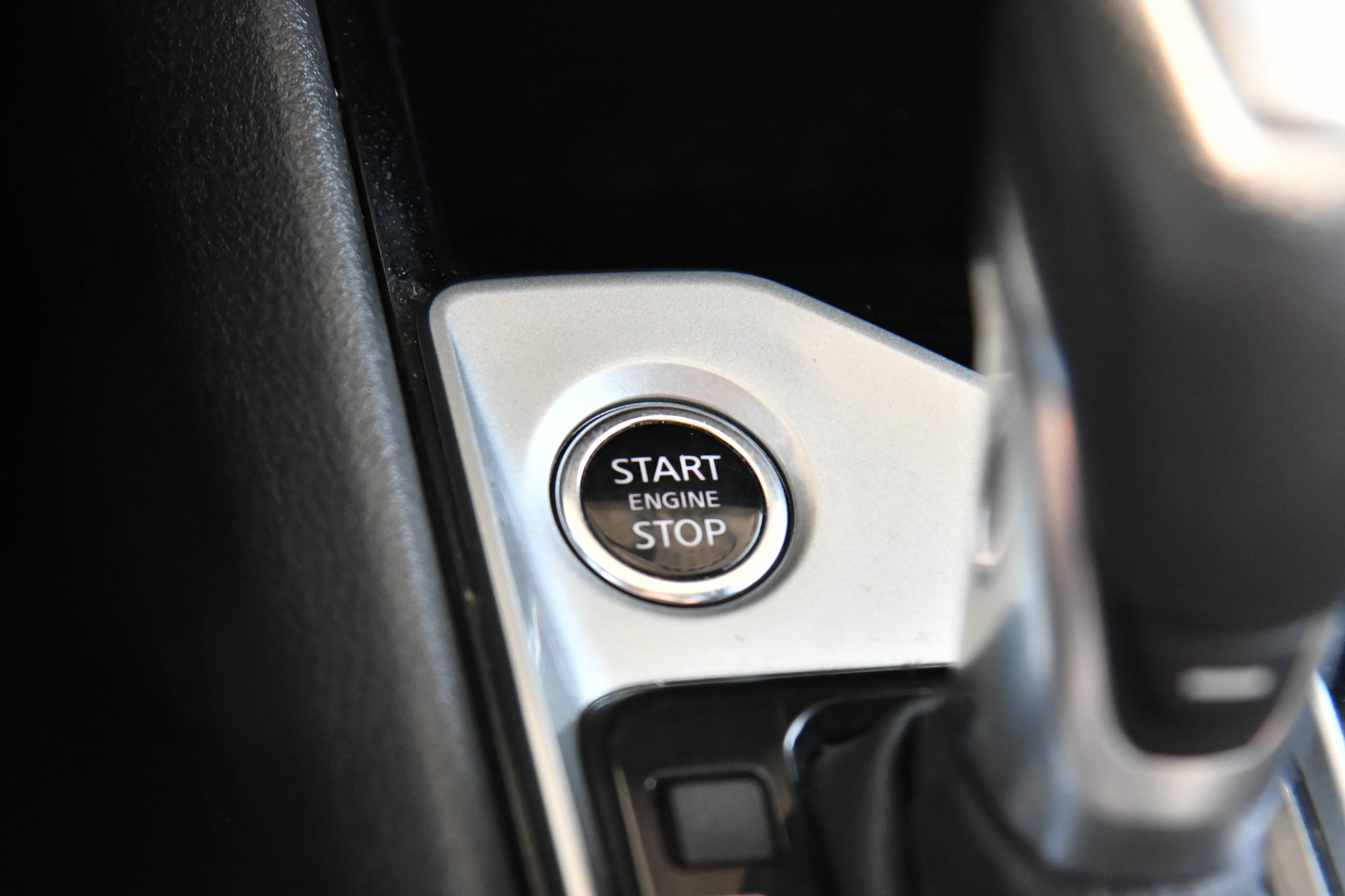 Used 2024 Nissan Altima 2.5 SV image 25