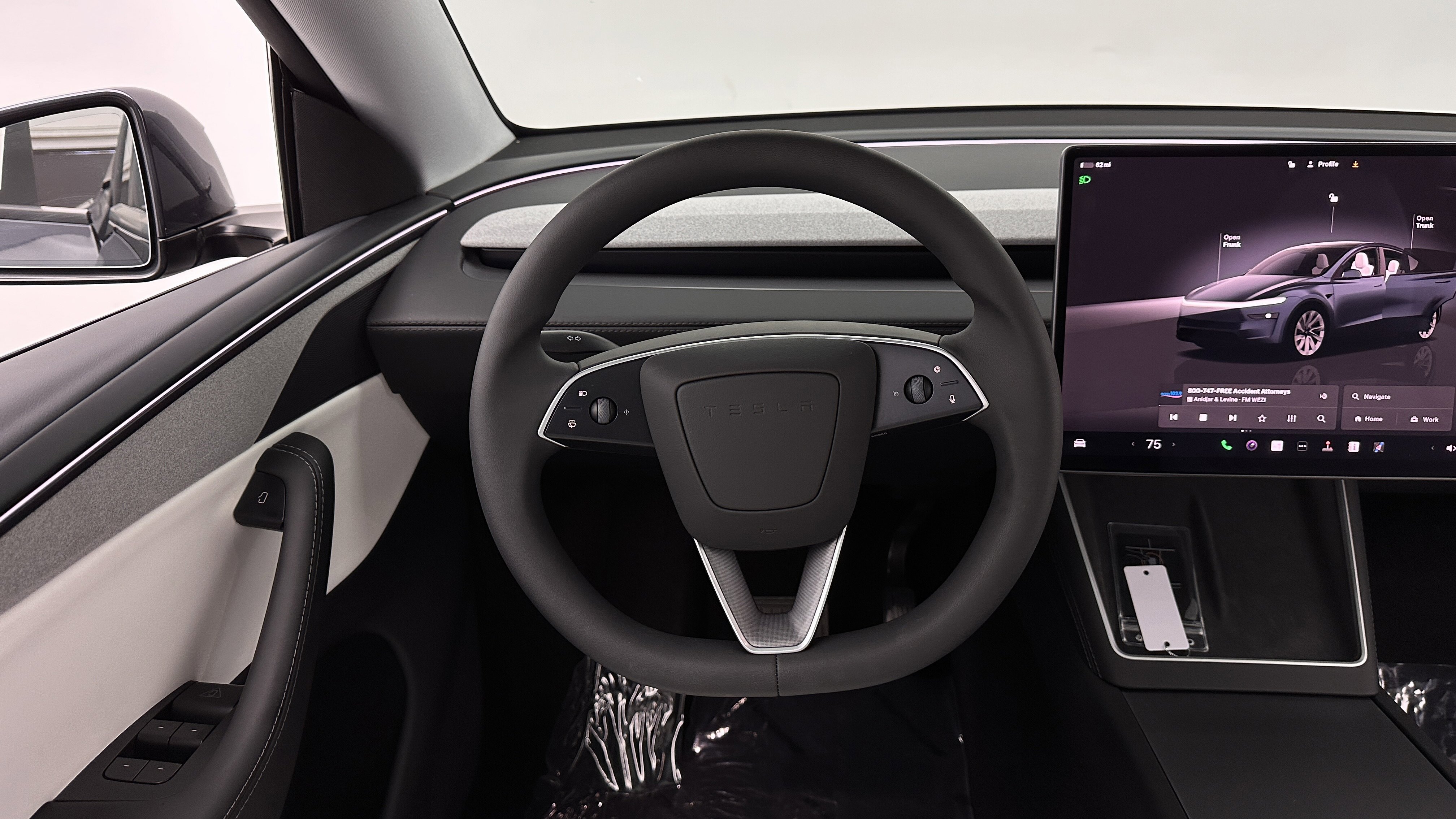 Used 2026 Tesla Model Y Long Range image 27