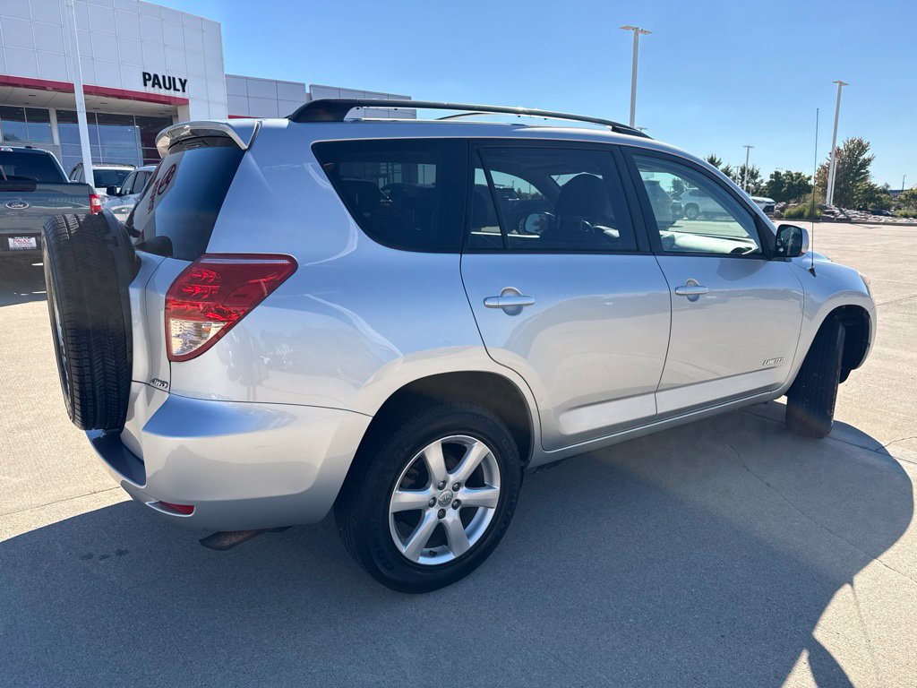 Used 2008 Toyota RAV4 Limited AWD/4WD image 3