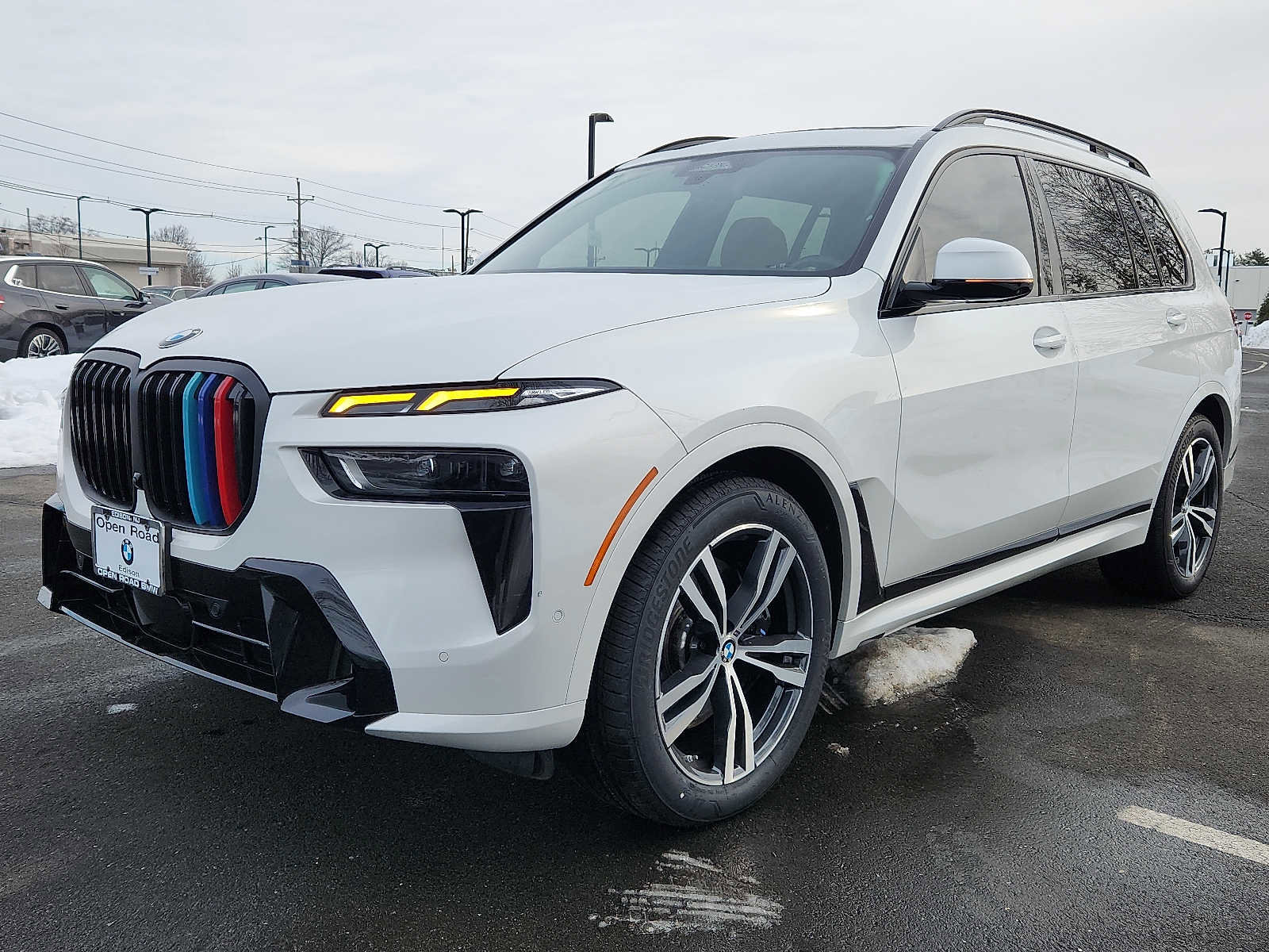 Certified 2024 BMW X7 xDrive40i w/ M Sport Package image 3
