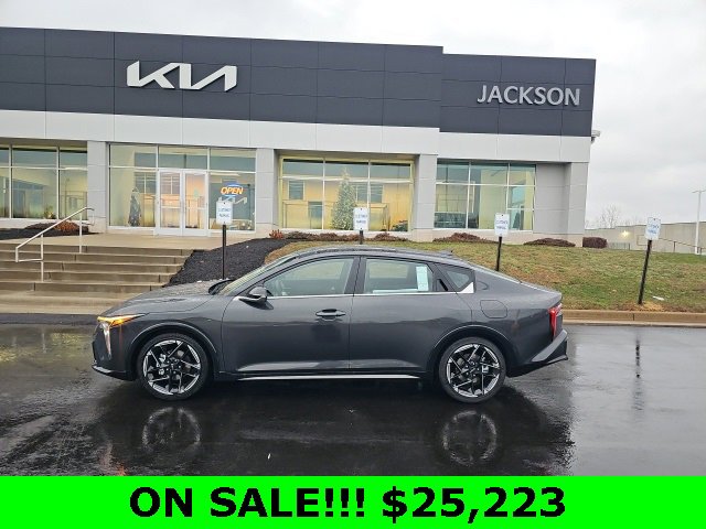 New 2025 Kia K4 GT-Line w/ GT-Line Sunroof Package