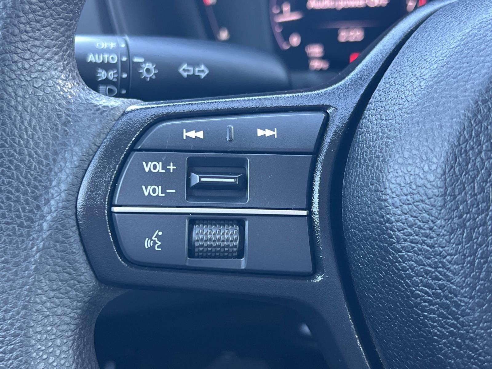 Certified 2024 Honda Accord EX image 9