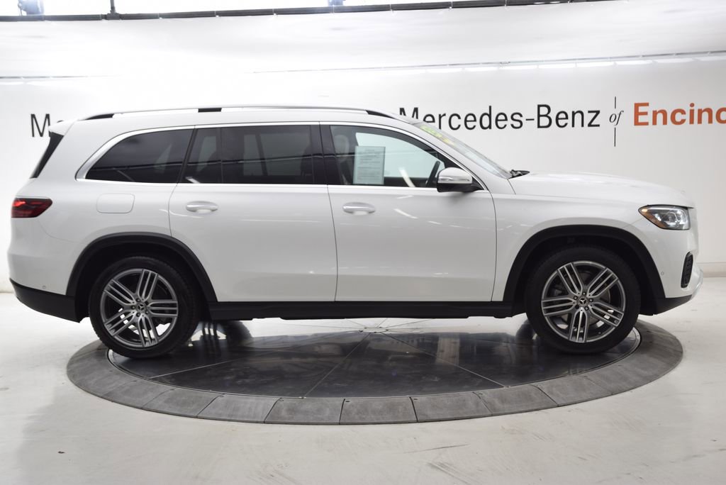 Used 2025 Mercedes-Benz GLS 450 4MATIC image 7