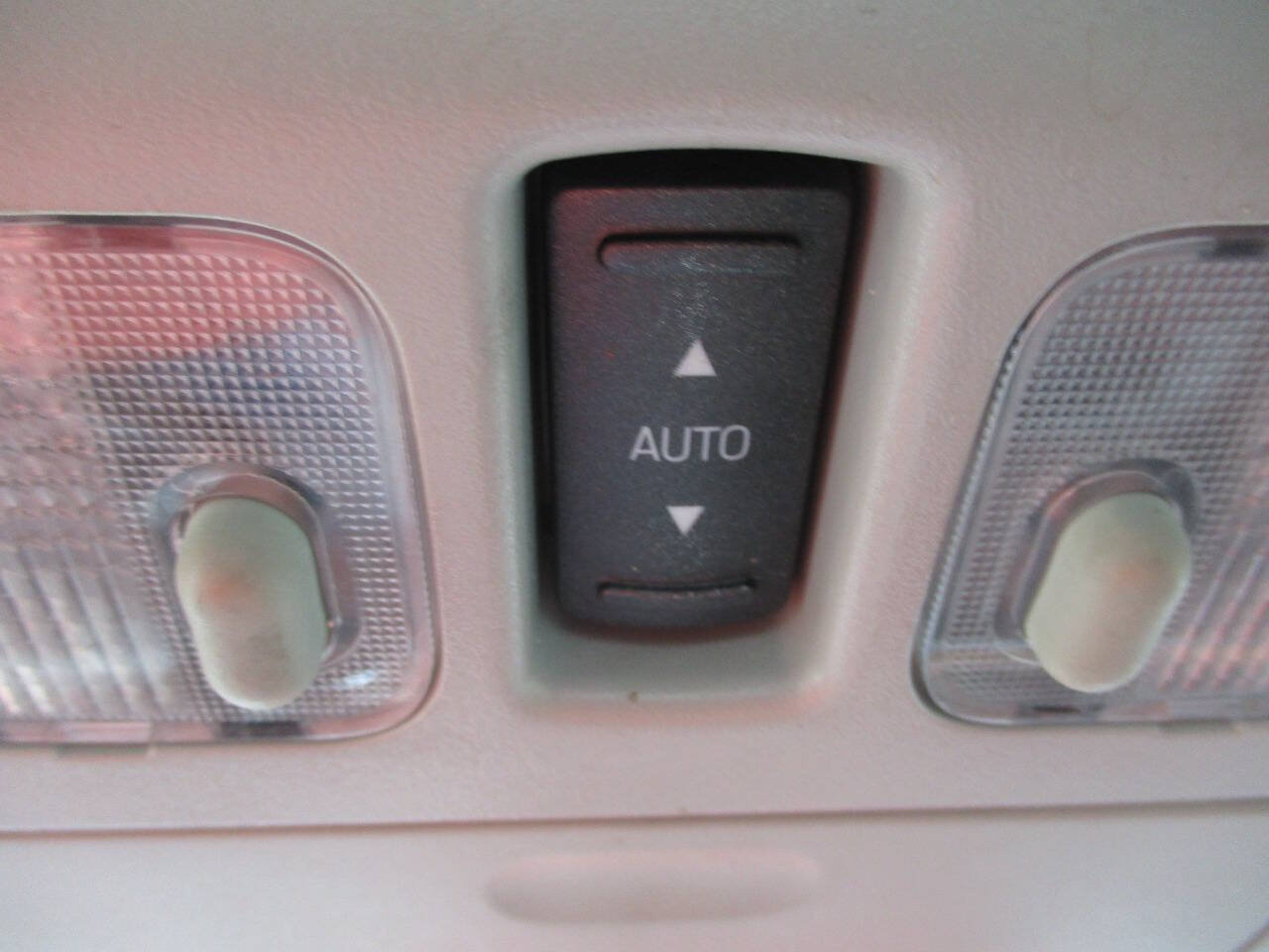Used 2010 Lincoln MKZ FWD image 36