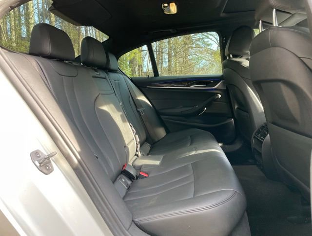 Used 2019 BMW 530i xDrive w/ Premium Package AWD/4WD image 18