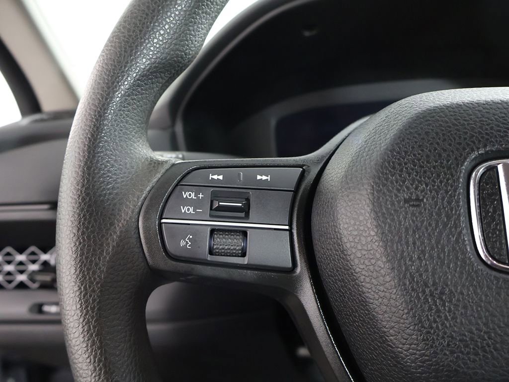 Used 2023 Honda Accord LX image 38