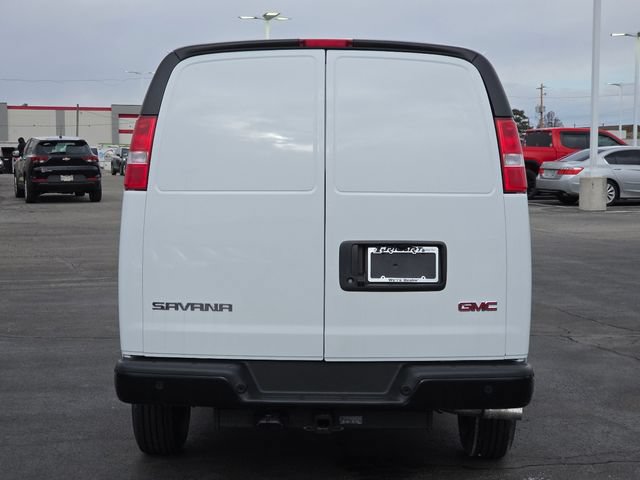 New 2026 GMC Savana 2500 w/ Enhanced Convenience Package RWD image 15