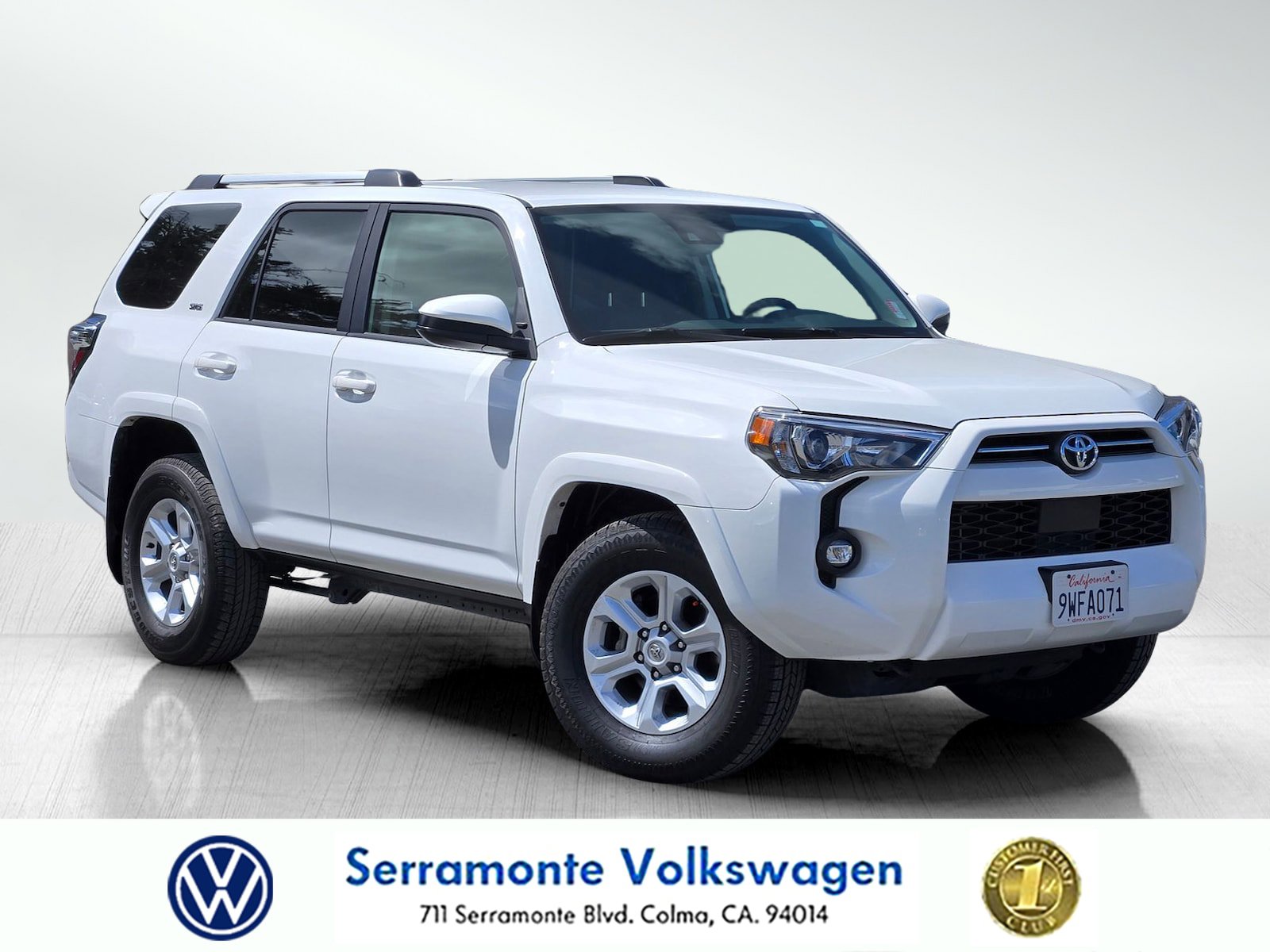 Used 2024 Toyota 4Runner SR5 RWD image 1